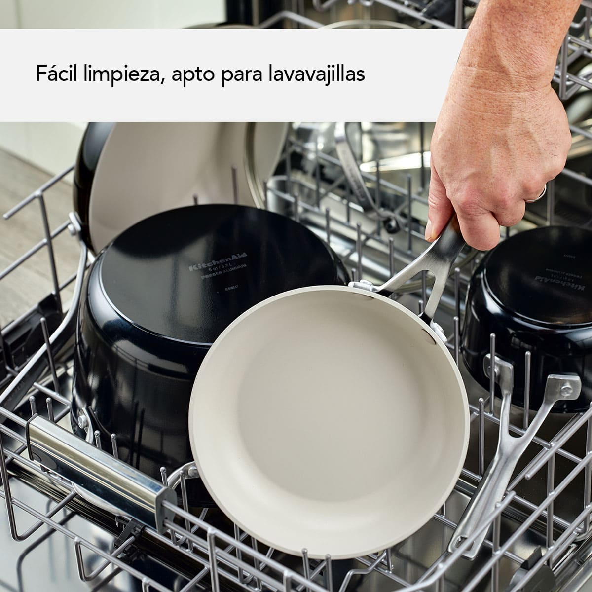 Juego de ollas KitchenAid 8 piezas negro de aluminio forjado - cerámico - Imagen 6