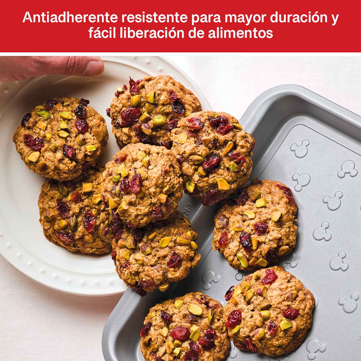 Bandeja para hornear Farberware Disney Home Bon Voyage 25 x 38 cm - recubrimiento antiadherente - Imagen 6